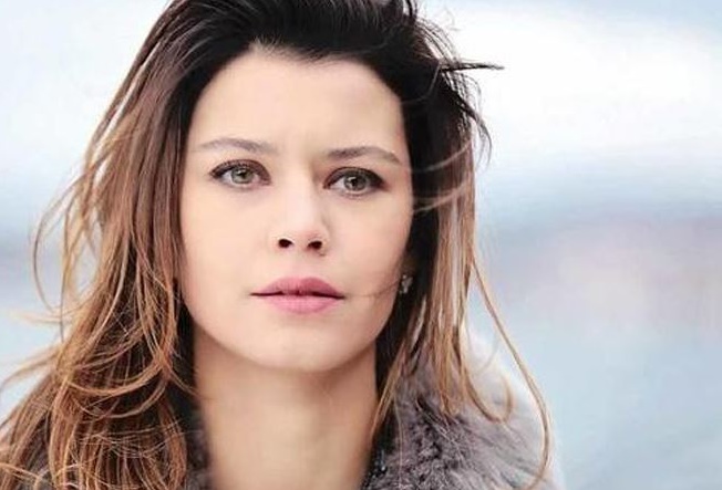 Beren Saat'in doğum (yıldız) haritası analizi horoskopu ? 2 Beren Saatin dogum yildiz haritasi analizi horoskopu 2